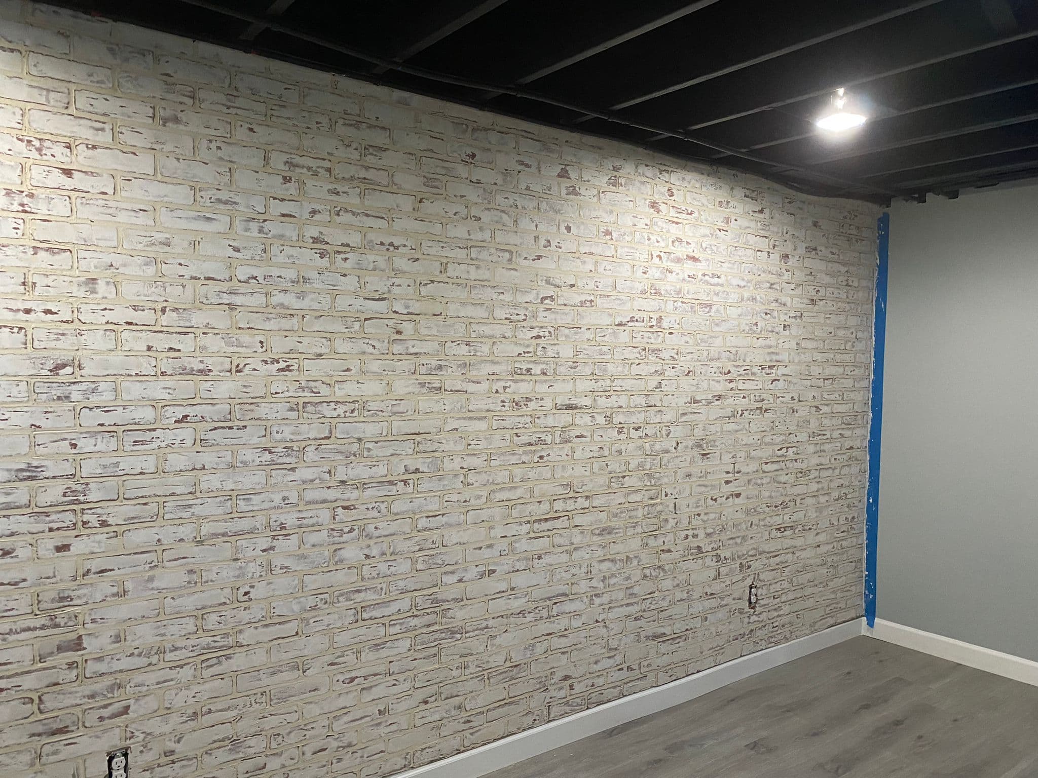 German Schmear Wall image 2