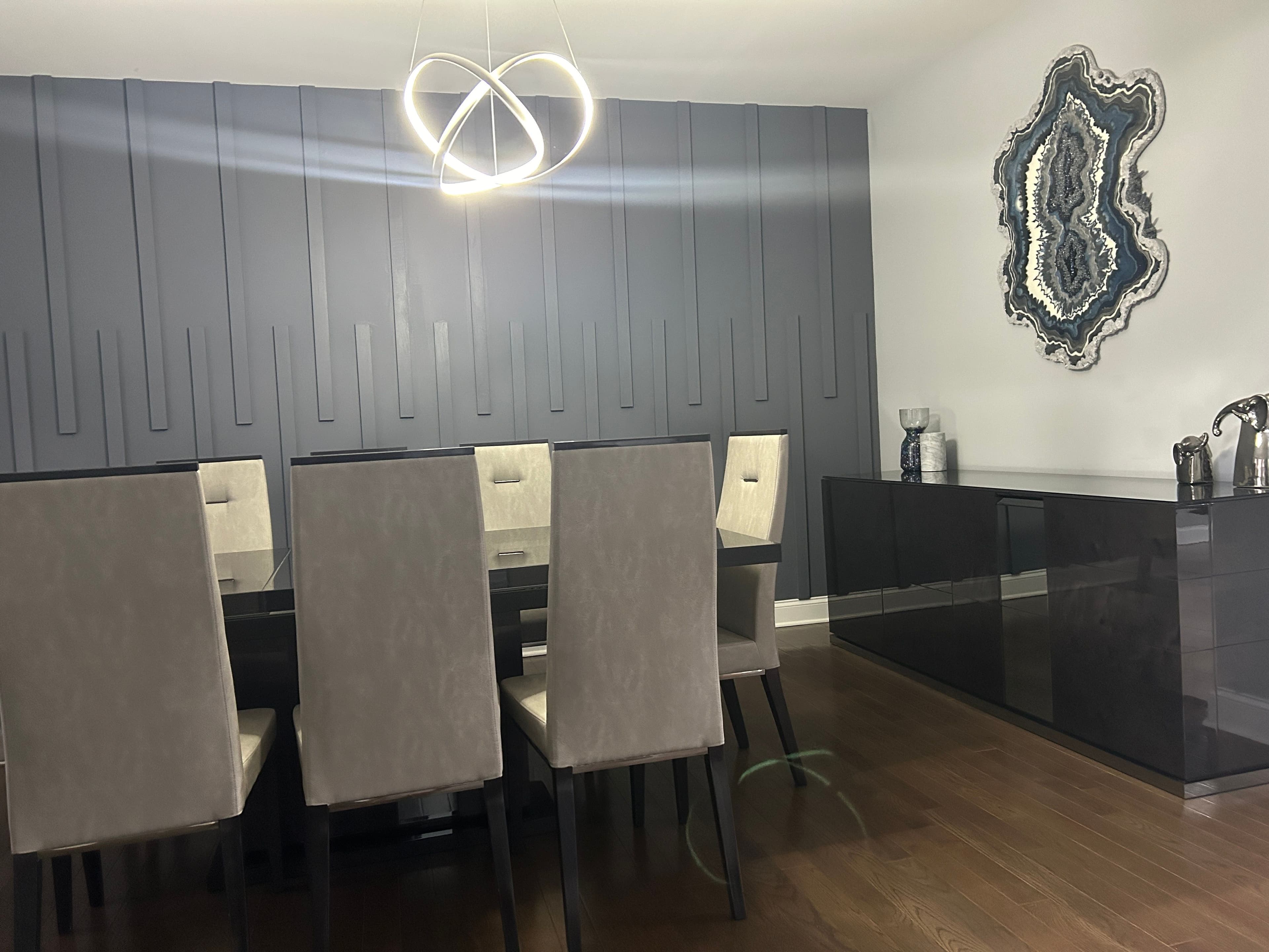 Simple Dining Room